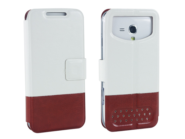 Universal leather case for smartphones